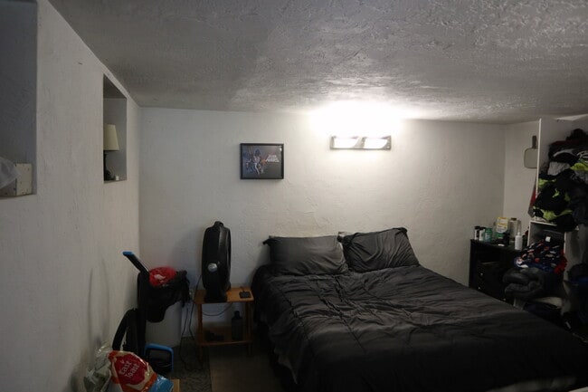 704 Washington Ave, Unit C in Brownsville, PA - Building Photo - Building Photo