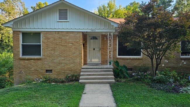 2901 Lee Ave, Unit 2901 in Little Rock, AR - Foto de edificio - Building Photo