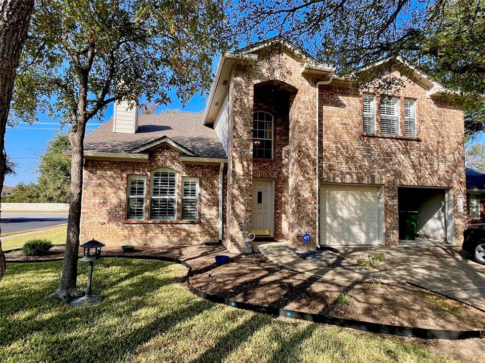 3101 Bent Tree Cove in Round Rock, TX - Building Photo