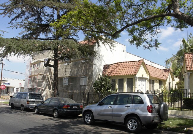 5957 Barton Ave in Los Angeles, CA - Building Photo - Building Photo