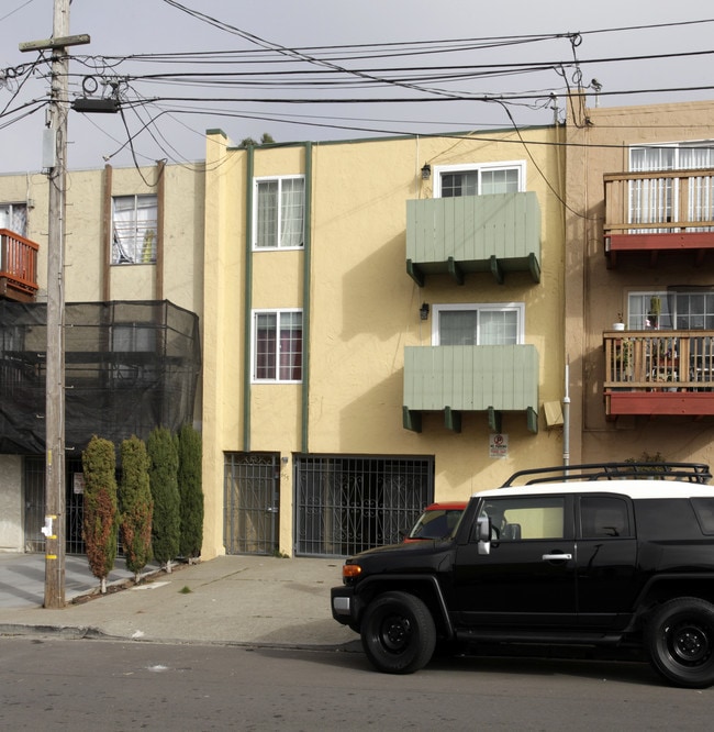 655 Linden St in Daly City, CA - Building Photo - Building Photo