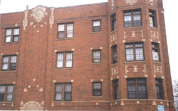 1135-1137 E 82nd St in Chicago, IL - Foto de edificio