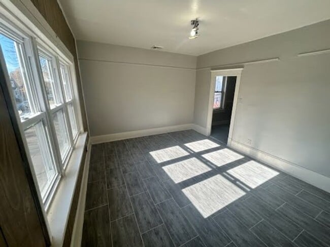 property at 1938 W Rogers St