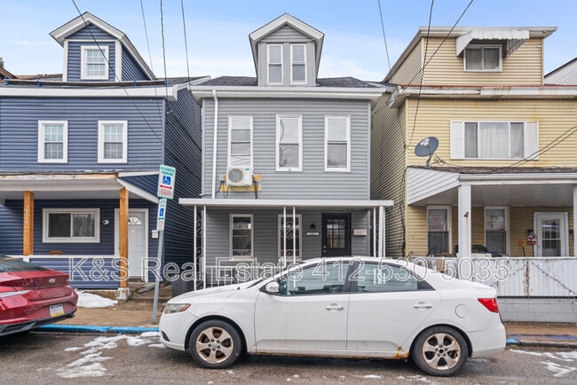 2321 Spring St in Pittsburgh, PA - Building Photo - Building Photo