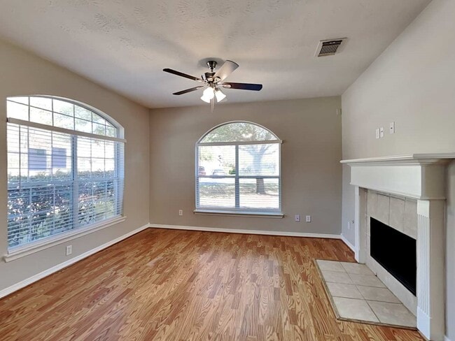 property at 28919 Hidden Lake Ct