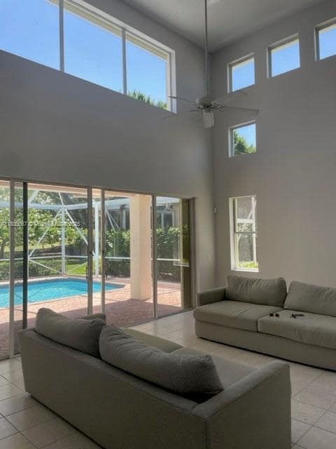 1034 Diamond Head Way in Palm Beach Gardens, FL - Building Photo - Building Photo