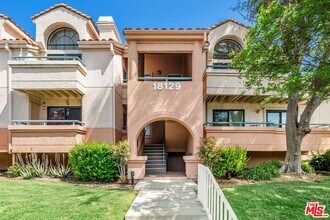 18129 Erik Ct in Santa Clarita, CA - Building Photo - Building Photo
