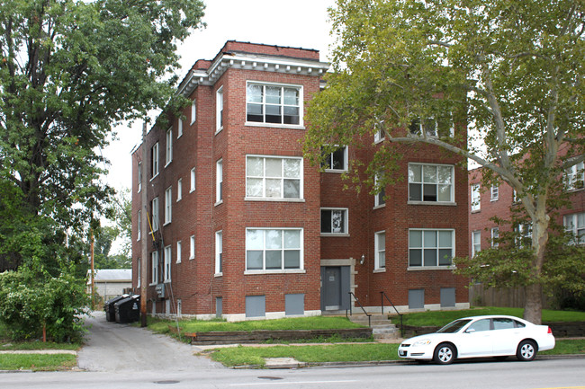 4318 - 20 West Florissant