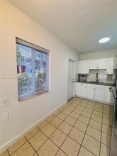 1267 NE 127th St in North Miami, FL - Building Photo - Building Photo