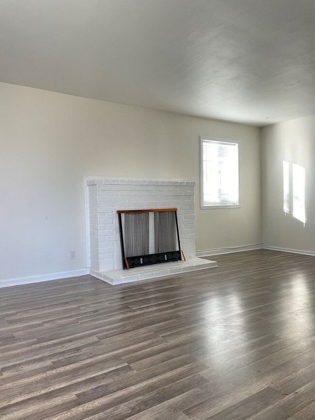 4158 David St in Castro Valley, CA - Building Photo - Building Photo