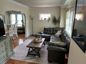 2062 Ludington Ave, Unit 2062 in Wauwatosa, WI - Building Photo - Building Photo