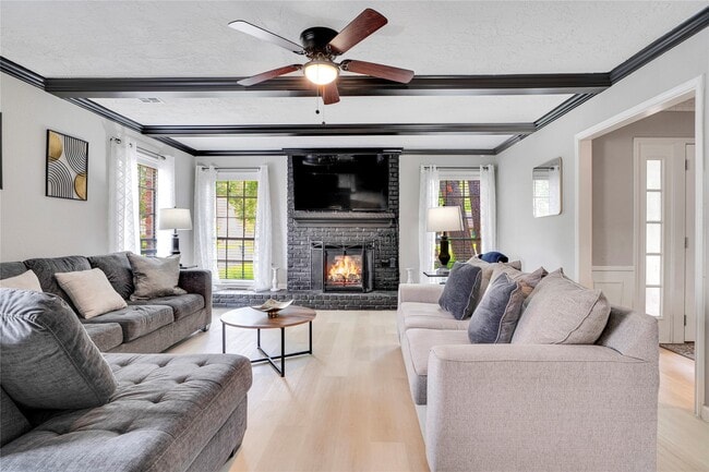 property at 1523 Saddlecreek Dr