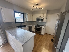 7140 Woodstock St in Colorado Springs, CO - Building Photo - Building Photo