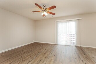 1936 Turnberry Ct in Murfreesboro, TN - Building Photo - Building Photo