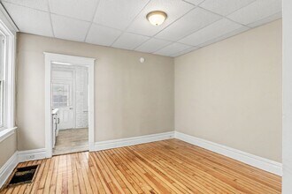 110 W Pomfret St in Carlisle, PA - Building Photo - Building Photo