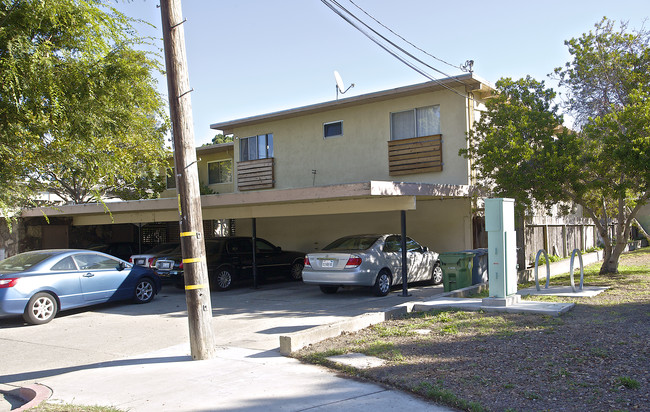 3442 Santa Clara Ave in El Cerrito, CA - Building Photo - Building Photo