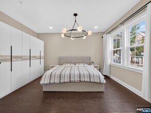 4 Wesmont Drive in Wood Ridge, NJ - Building Photo - Building Photo