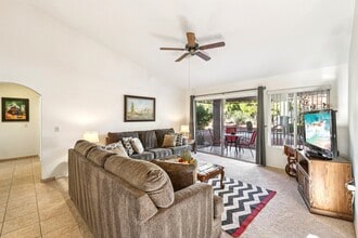 3013 Sungold Dr in Las Vegas, NV - Building Photo - Building Photo