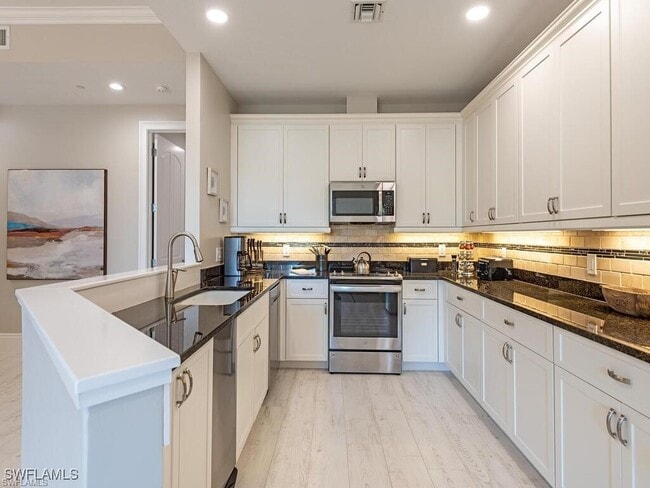 property at 627 6th Ave S