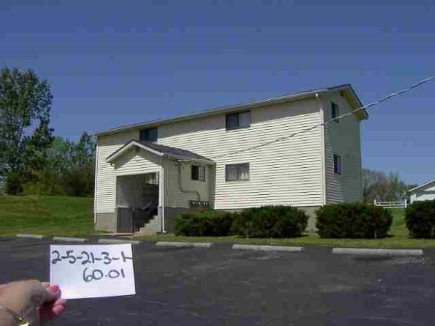 3303 E Romaine Creek Rd in Imperial, MO - Foto de edificio - Building Photo