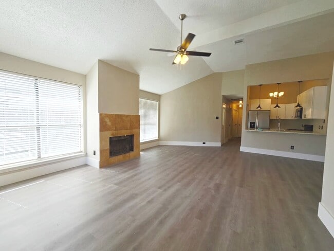 15406 Appleridge Dr in Missouri City, TX - Building Photo - Building Photo