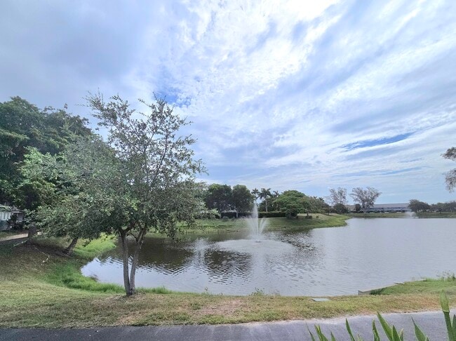 5305 Buckhead Cir in Boca Raton, FL - Building Photo - Building Photo