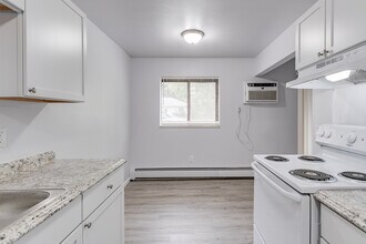 Fred Louisa Flatz in Lansing, MI - Building Photo - Building Photo