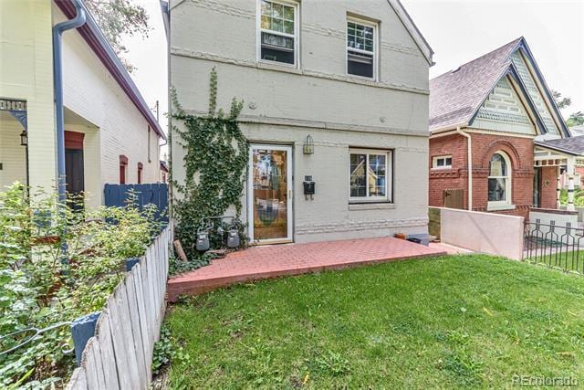 property at 116 W Maple Ave