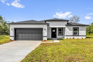 15684 SW 37th Cir in Ocala, FL - Building Photo