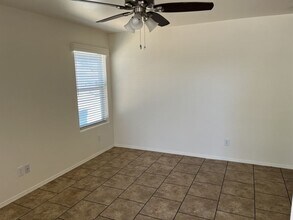 5303 E Twain Ave in Las Vegas, NV - Building Photo - Building Photo