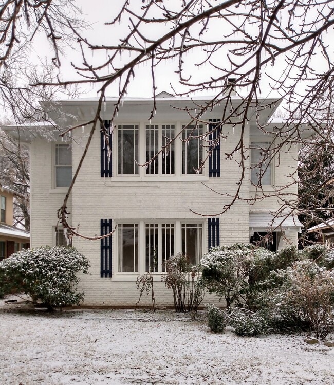 285 Hawthorne St in Memphis, TN - Foto de edificio - Building Photo