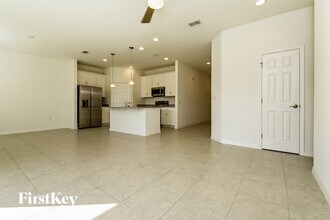 315 Corbel Ln in Eagle Lake, FL - Building Photo - Building Photo