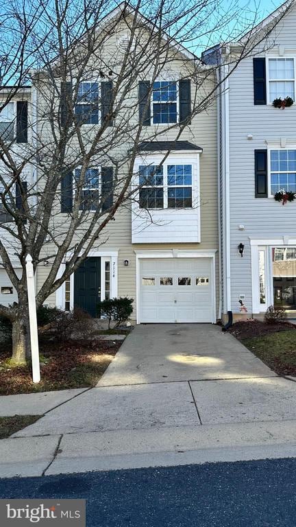 property at 7114 Wytheville Cir