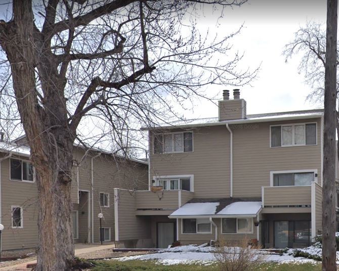 Arapahoe Apartments in Boulder, CO - Building Photo