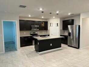 918 Coastal Hammock Ave in Ruskin, FL - Building Photo - Building Photo