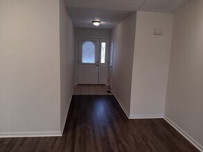 2707 Fairway Dr in Energy, IL - Foto de edificio - Building Photo