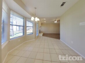 5708 Woodsetter Ct in Arlington, TX - Building Photo - Building Photo