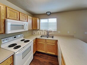 238 2525 S in Clearfield, UT - Building Photo - Building Photo