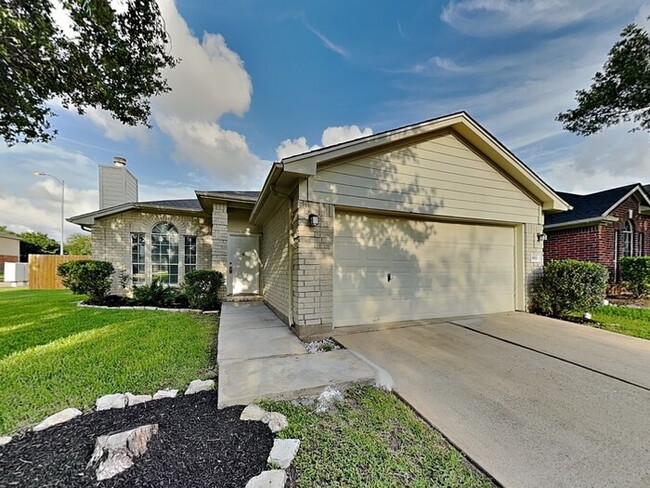 property at 4003 Floral Way Ct