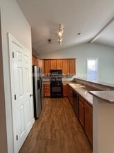 5220 Christian Dr in Wilmington, NC - Building Photo - Building Photo