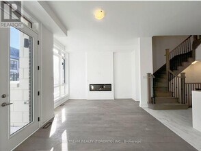 28 Chiara Rose Ln in Richmond Hill, ON - Building Photo - Building Photo