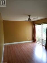 22 Westaway Pl in Hamilton, ON - Building Photo - Building Photo