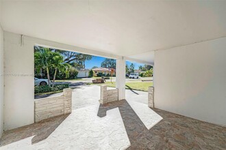 4051 N 41st Ct in Hollywood, FL - Building Photo - Building Photo