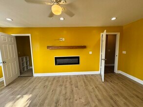 72 Sterling Ave in Jersey City, NJ - Building Photo - Building Photo