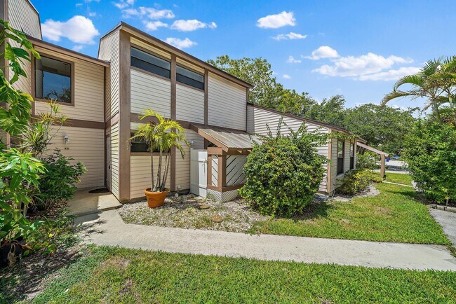 property at 110 Sherwood Cir