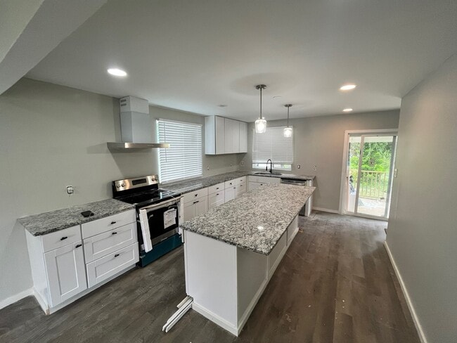 1204 Terrell Dr in High Point, NC - Building Photo - Building Photo