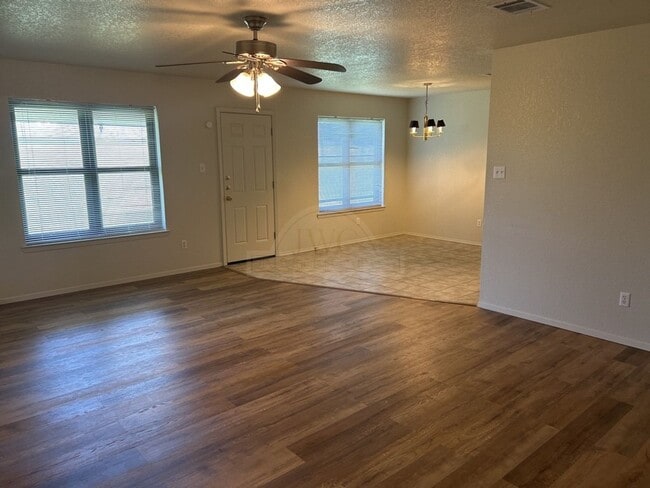621 Deloris Dr in Killeen, TX - Building Photo - Building Photo