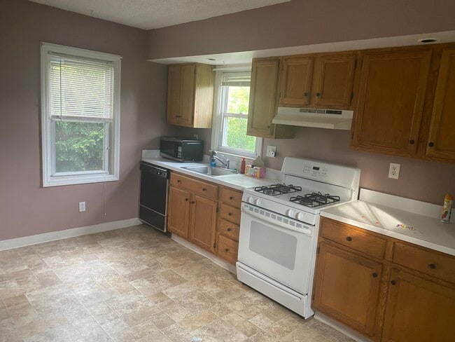 3 N Swarthmore Ave, Unit A in Ridley Park, PA - Building Photo - Building Photo