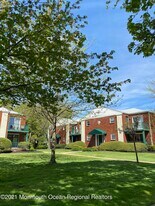 65 Cedar Ave in Long Branch, NJ - Building Photo