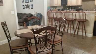 809 Summer Breeze Dr, Unit Summerwoodvillas1204 in Baton Rouge, LA - Building Photo - Building Photo